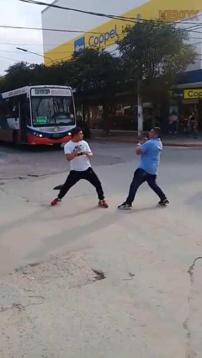 Pelea de choferes de colectivos