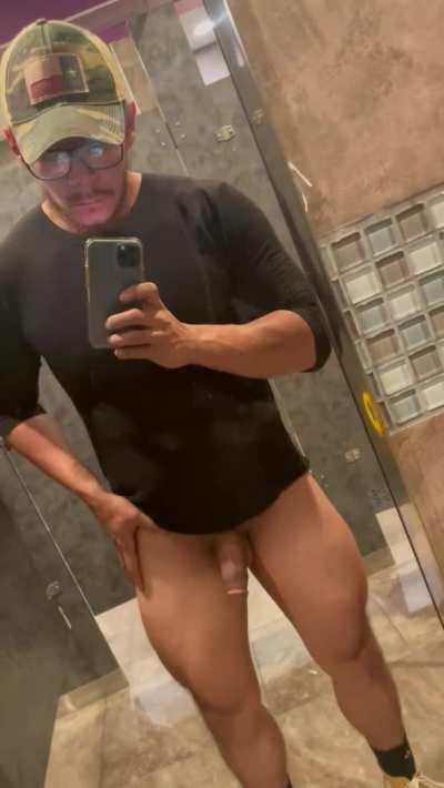 Solid leg day last night (m)