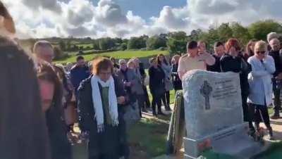 Left a joke for his funeral, really nice