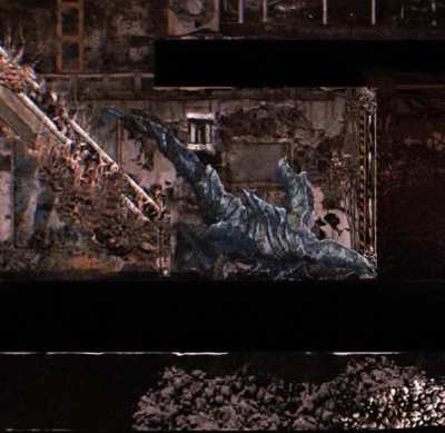 why is the muckraptor doing that