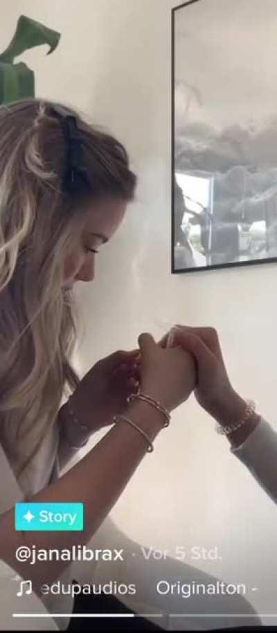 TikTok Story von ihrer Schwester vom 04.06.22