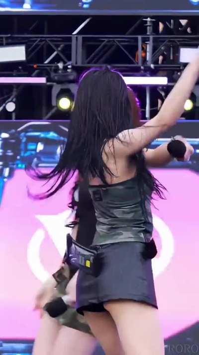 [250704] Yujin 'Kep1er - Problem' @ Waterbomb Seoul 2025