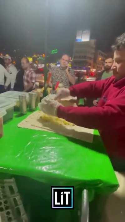 Street food in Tehran at night 🌆.