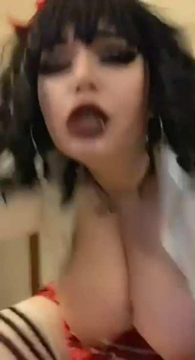 Can I bounce this fat goth pussy on your cock?🥵