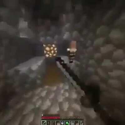 Alguém. Me mata por favor pode denuncia eu mereço