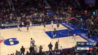 [Highlight] Maxey says screw it and takes the deep contested stepback 3 to ice the game and give him 50 points!