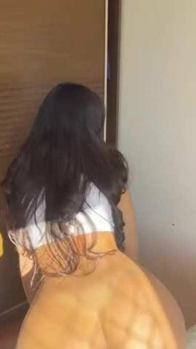 i was tryin to show you my new stone but the cam didn't help