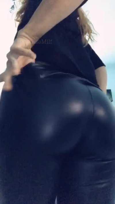 you might scroll right past this post, but it's a pretty sexy one