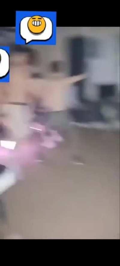 Pov:You entered Middle in showdown