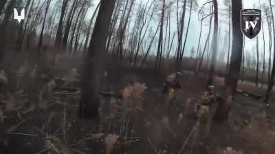 Ukrainian SOF team took out a Russian reconnaissance group during close combat in a forest. Published 26.11.2025