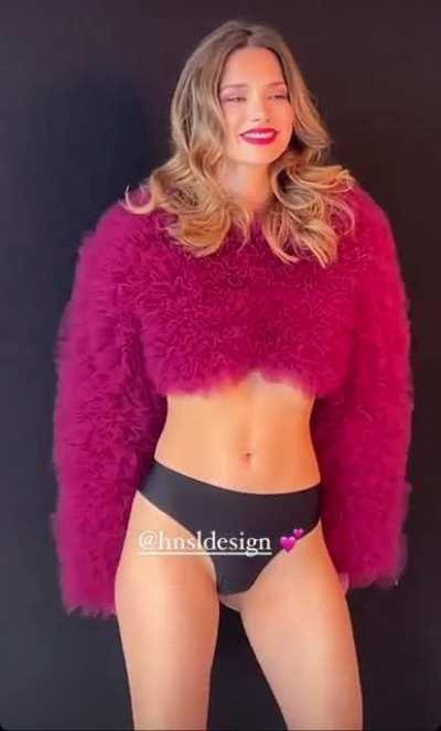 Sophie_xdt. That look