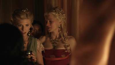Aria Dickson As Slave Girl - Spartacus S01E03 (2010)