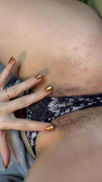 Heyy, I got something to show you 🤭👇🏼