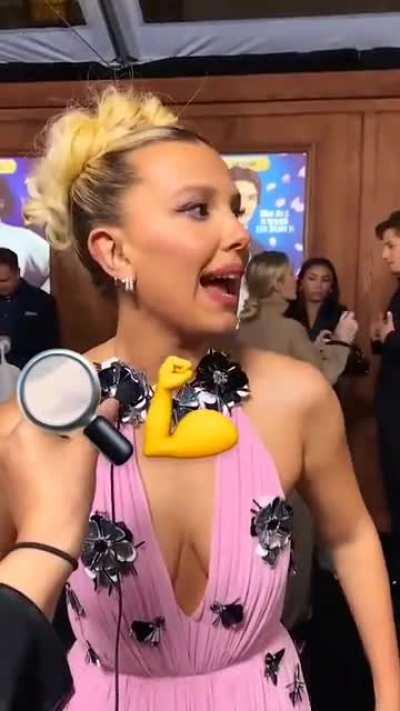 Describing Enola Holmes