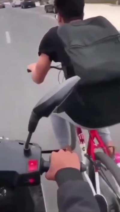 aw bro, stop it 😚