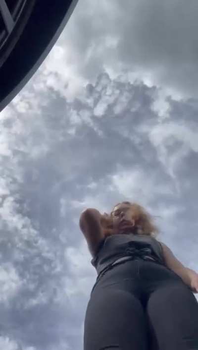 DM me to buy the full hot vid.