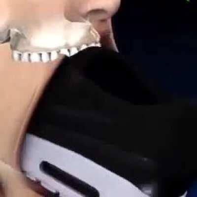 La razon de porque no debes comerte un zapato