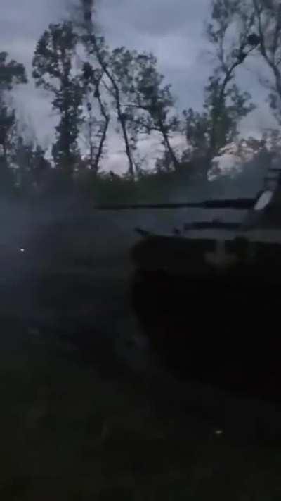 Ukrainian BMD-2 IFV fires at Russian positions with its 30mm 2A42 canon. In Kharkiv/Donetsk oblast. The Russians are panicking!