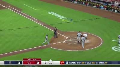 [Highlight] Eric Haase hits a rocket off Tyler Mahle for his 20th of the year to make it 3-0 Tigers