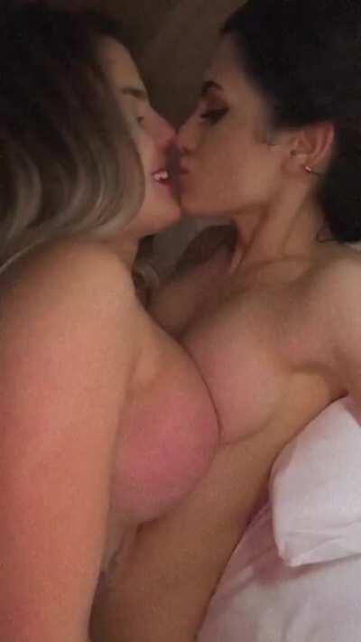 Grazi Mourão & Letícia Gabriela