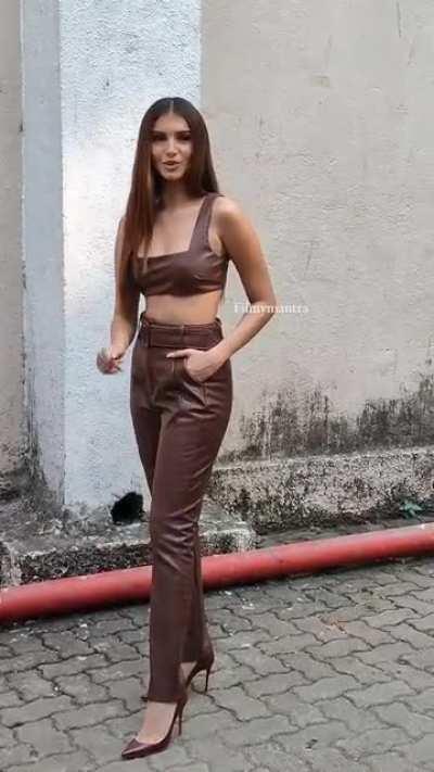 Tara Sutaria spotted for tadap promotions 😍❤️🥵