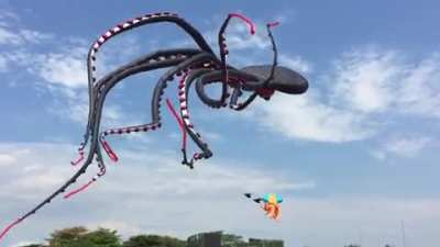 Giant Octopus Kite