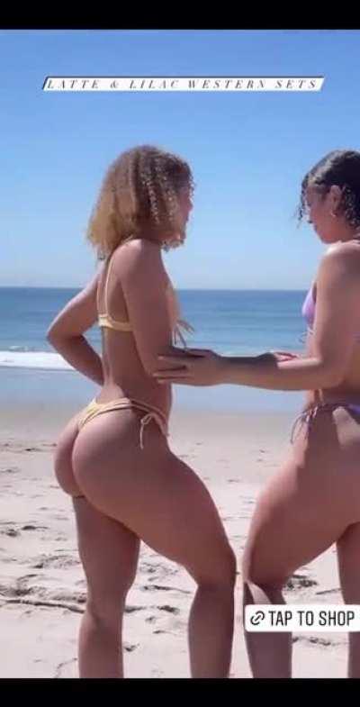 Big booty twins Ana and Lexie on beach in thongs😍🔥💦