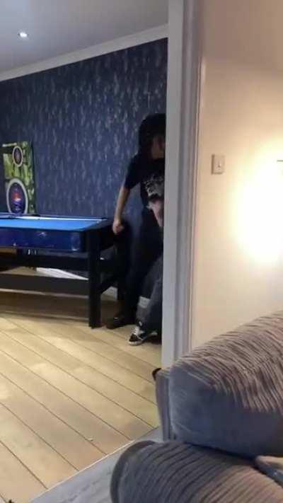 fight last night over the white guy asking a 13 year old for sex on snapchat