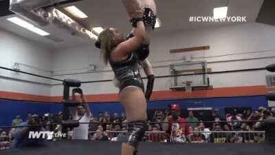 Jordynne is too strong for Scarlett