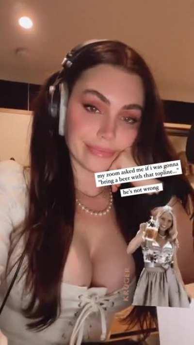 Sophie Tweed Simmons