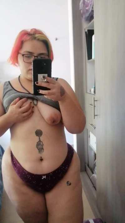 Have a good night and dream about me, would you? 😘