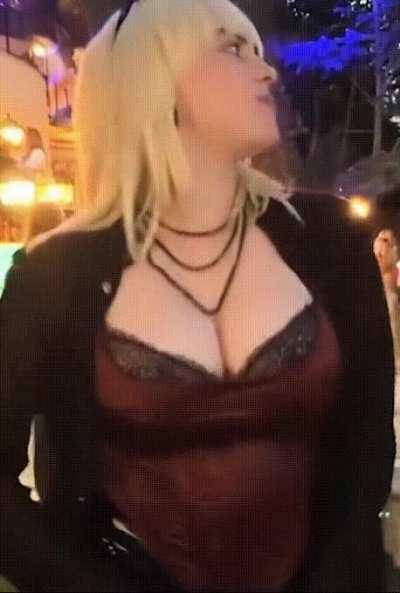 Billie Eilish teasing you. How long could you last with her?