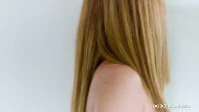 Ginebra Bellucci & Anya Krey - Ginebra 4 You