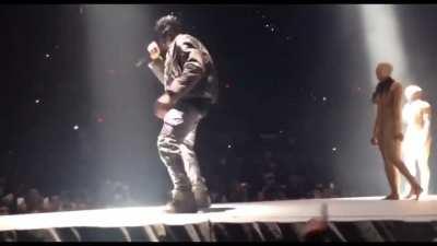 Obama hamburger sussy bols