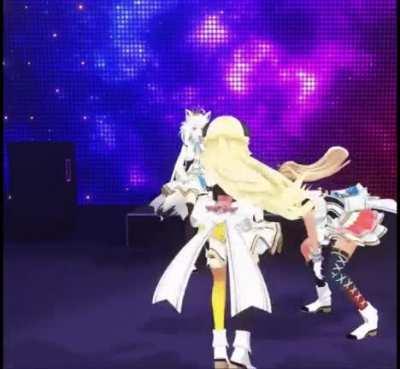 Flare and Watame fight but it's a Pokemon battle