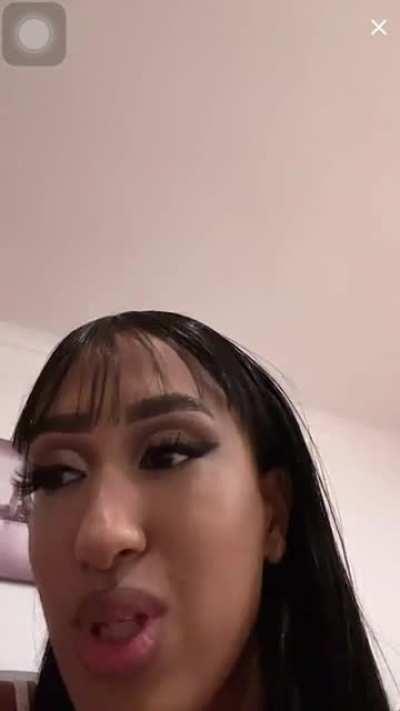 @ashleighanthony was live from Sole 🦶🏻 Sunday!! Part 5