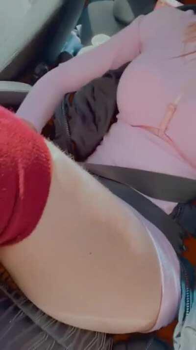 Mostrando la mercancía 🥴