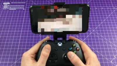 Playing Cyberpunk 2077 on android [RIP Headphone users]