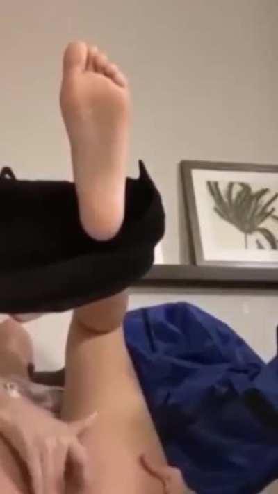 Lil thotty gets exposed🤤 Follow @teens_sluts on Twitter for more