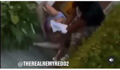 Woman calls a black lady the n word and gets her ass dragged into the street