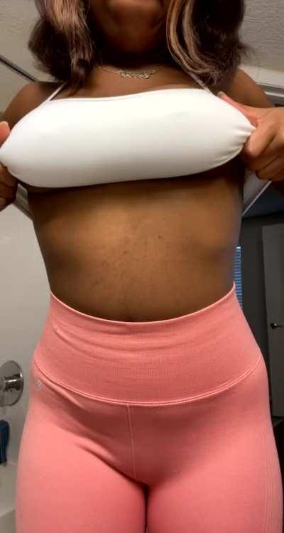 you like thick black girls?