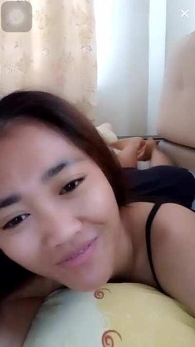 @jheng.duruin (banned) was live showing off her beautiful hot sexy soles from Sole 🦶🏻 Saturday!! Part 1