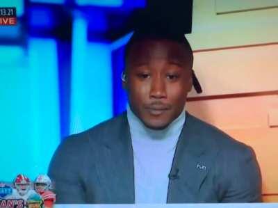 Brandon loves Jimmy’s balls.