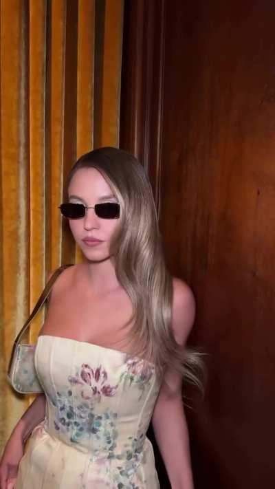 Sydney in Paris - Instagram - 7/12/24