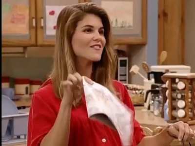 Jesse: “No, I mean it. I would like to know how it feels to be pregnant.”