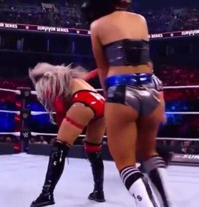 2 of the nicest butts in the WWE in one frame.
