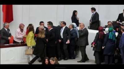 akp ve mhp'nin oyları ile reddedildi