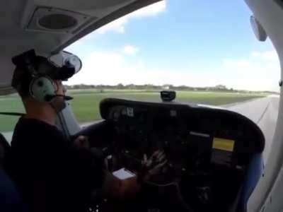 I should throttle up and fly into this hangar because reasons...