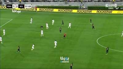 Valverde's brace vs AC Milan 