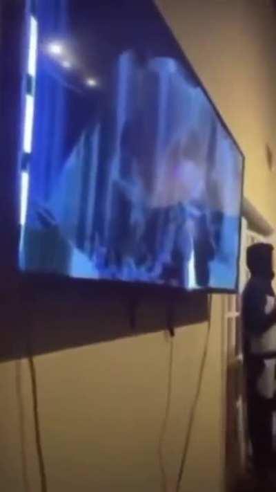 I don't know if this qualified enough to be in this group but some people takes shit too far. This is what you call a sore loser